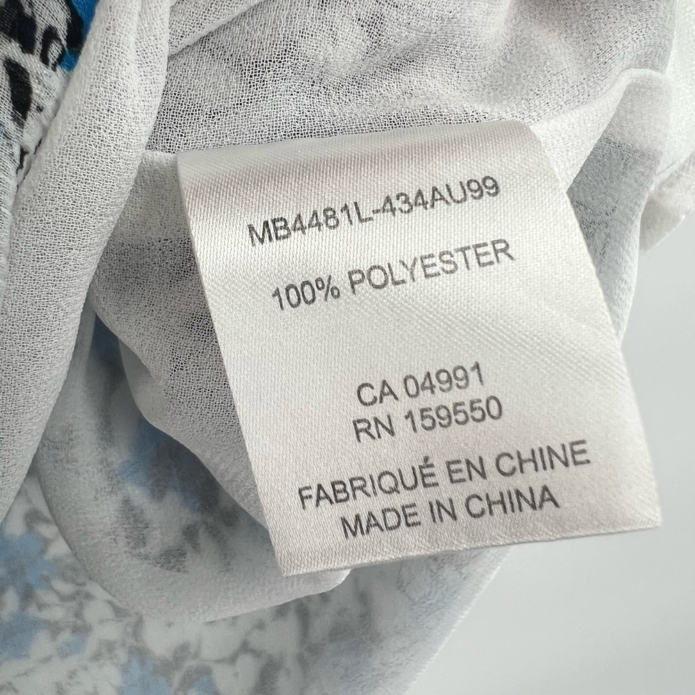 Carolina Belle blue floral blouse size S - Picture 6 of 8